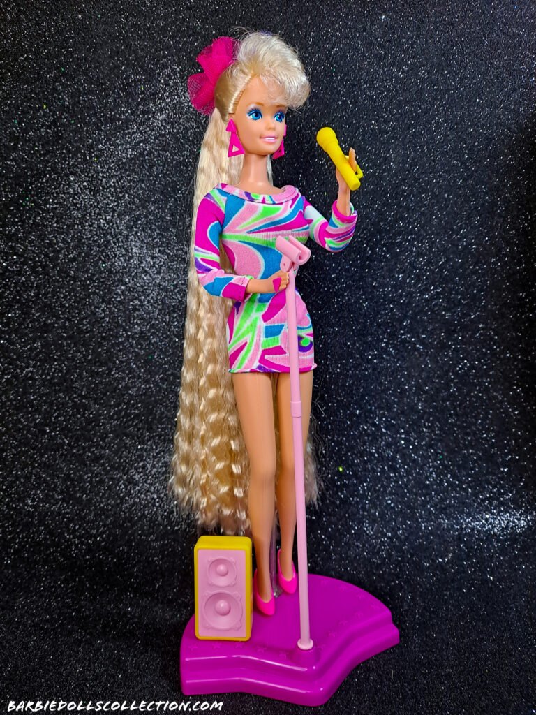 Barbie Play 'N Display Doll Stand Video Star