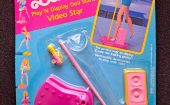 Barbie Play 'N Display Doll Stand Video Star