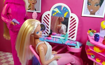 Barbie Beauty Secrets Salon Diorama