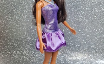 Barbie Fashionistas Doll 234