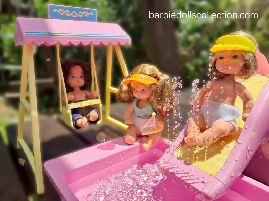 The Heart Family Sunshine Fun Playset