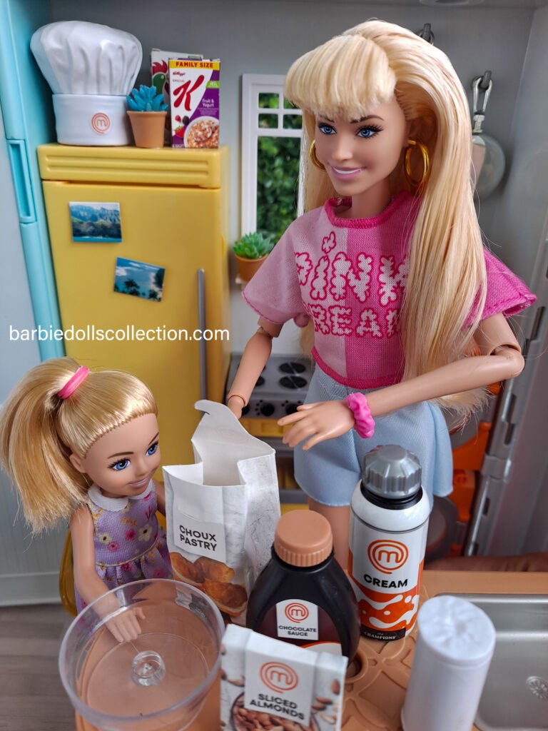 Zuru Mini Brands Create Masterchef Chocolate Profiteroles