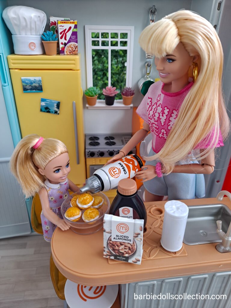 Zuru Mini Brands Create Masterchef Chocolate Profiteroles