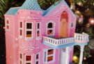 Hallmark Keepsake Barbie Dream House Ornament 1999