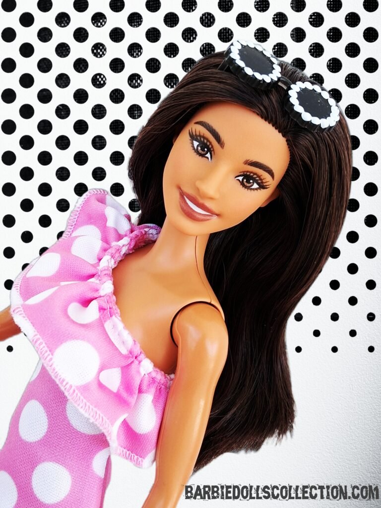 Barbie Fashion Pack HYV04