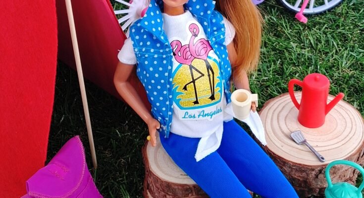 Midge Camp Barbie Doll 1993