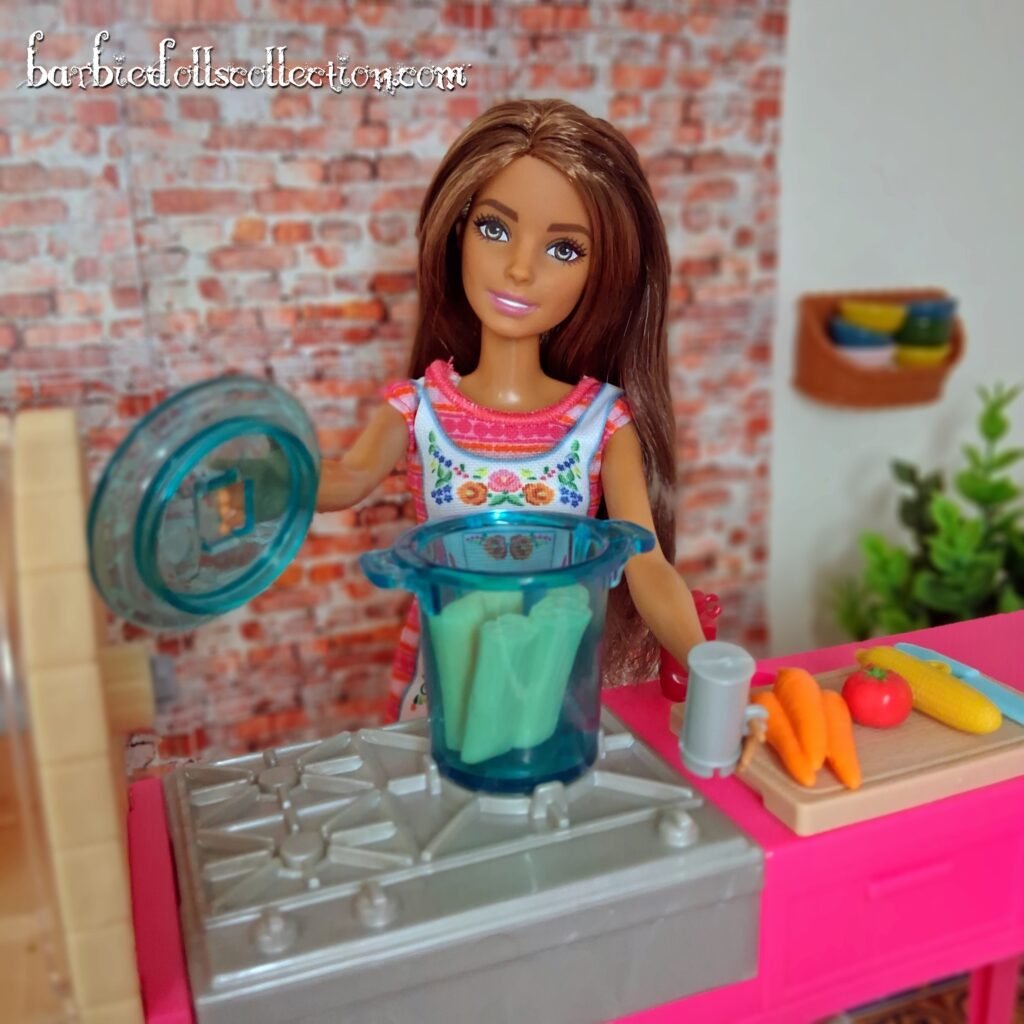 Barbie and Teresa Recipe for Friendship Playset 2024