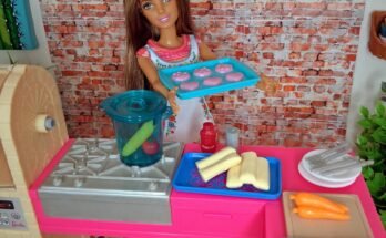 Barbie and Teresa Recipe for Friendship Playset 2024
