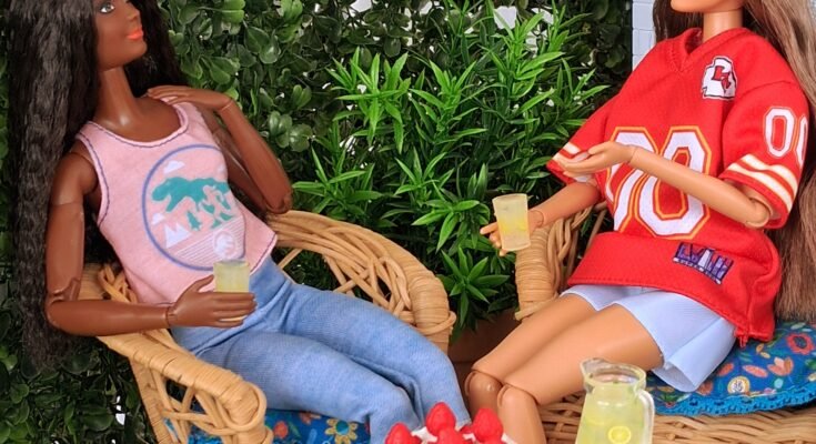 Barbie Spring Diorama: Backyard Fun with Friends