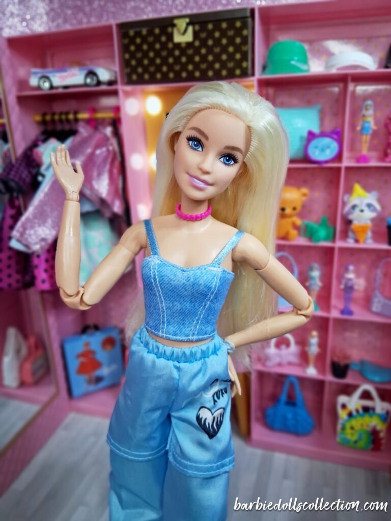 Barbie Deluxe Style Fashion Build Up Doll