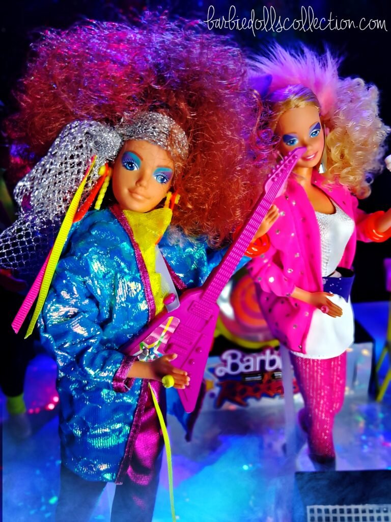 Barbie and Diva performing together on stage