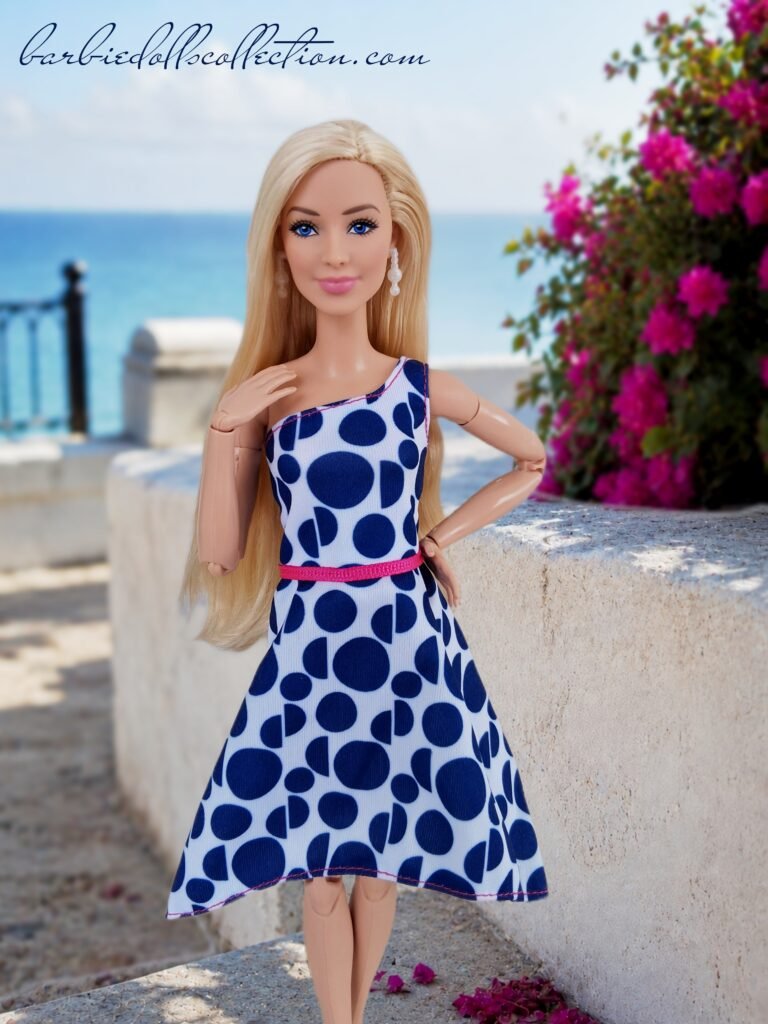 Barbie Fashion Pack FCT15 Pink Belted Blue Polk-A-Dot Dress