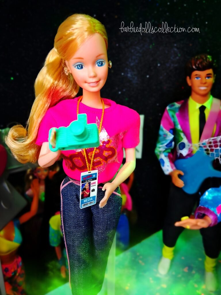 Fashion Jeans Barbie working as a photographer at the Rockers concert