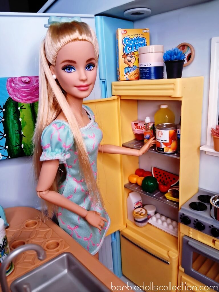 Barbie making almond and apricot cheesecake Mini Brands MasterChef